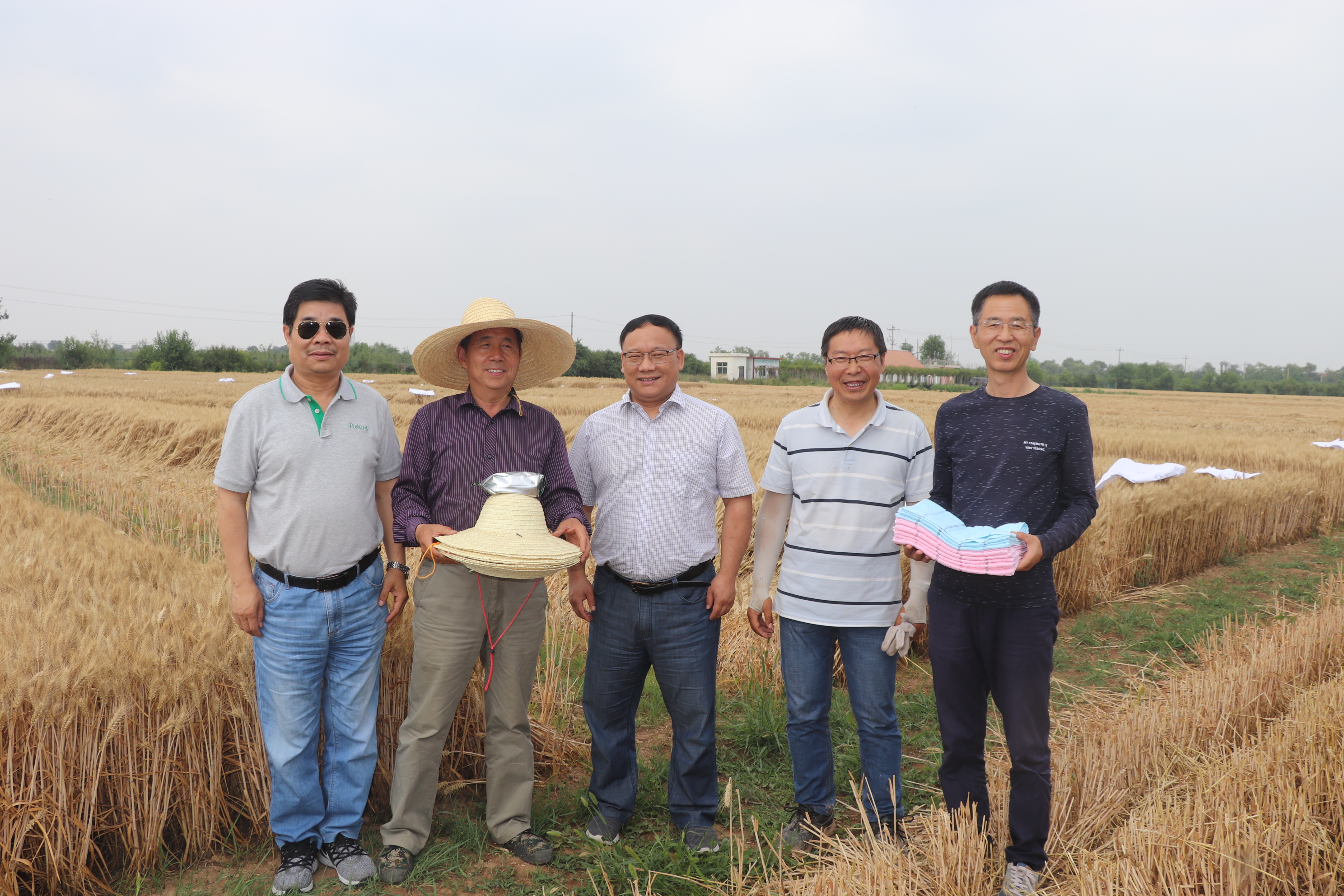 047f69a3f24c4f74aba45e26f9fde2cc.jpg 047f69a3f24c4f74aba45e26f9fde2cc.jpg